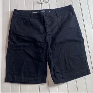 St. John’s Bay Bermuda Shorts Black Size 16